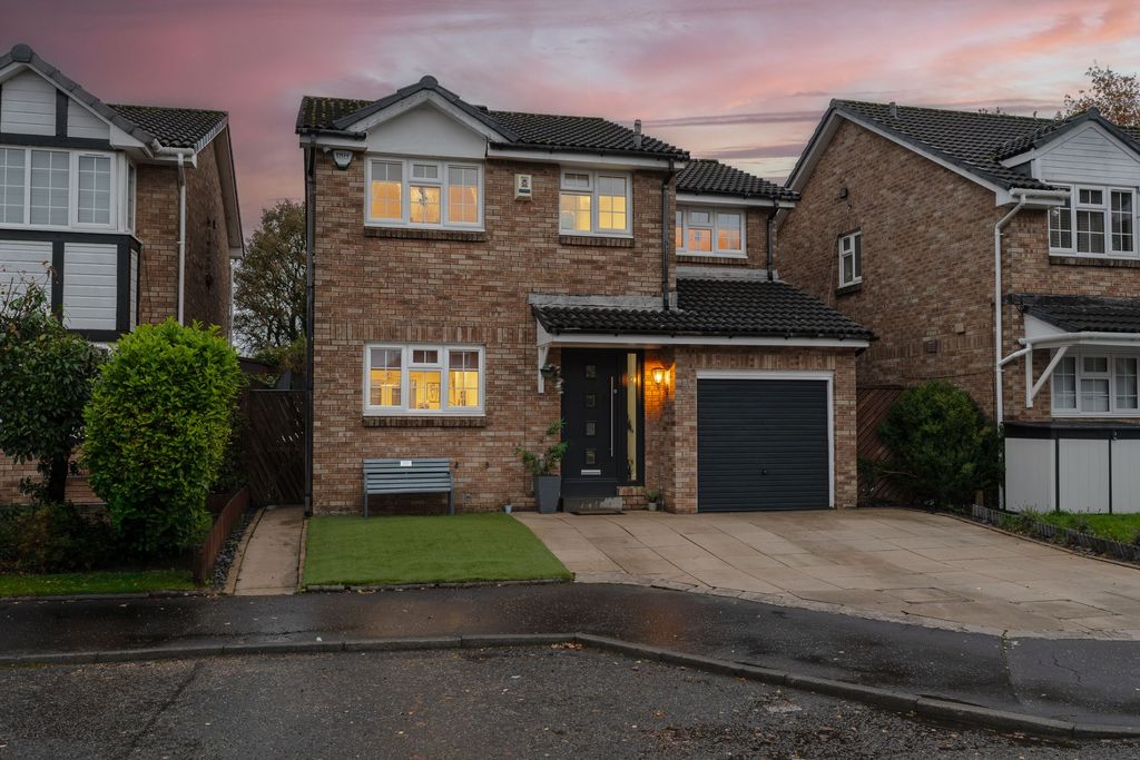 Property photo 1 of 37