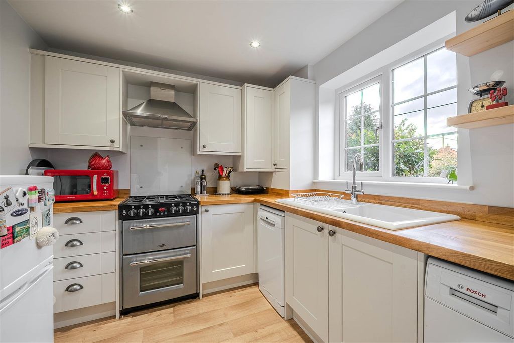 Property photo 3 of 16 Dsc07892-Hdr.Jpg