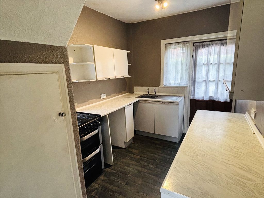 Property photo 3 of 12 Picture No. 06