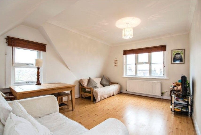 Property photo 2 of 10 Photo 02