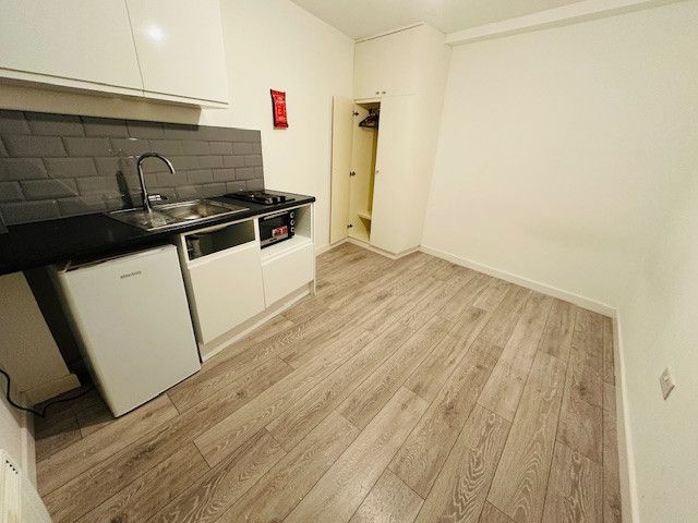 Property photo 1 of 4