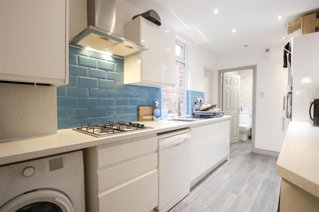 Property photo 2 of 8 Img_4950.Jpg