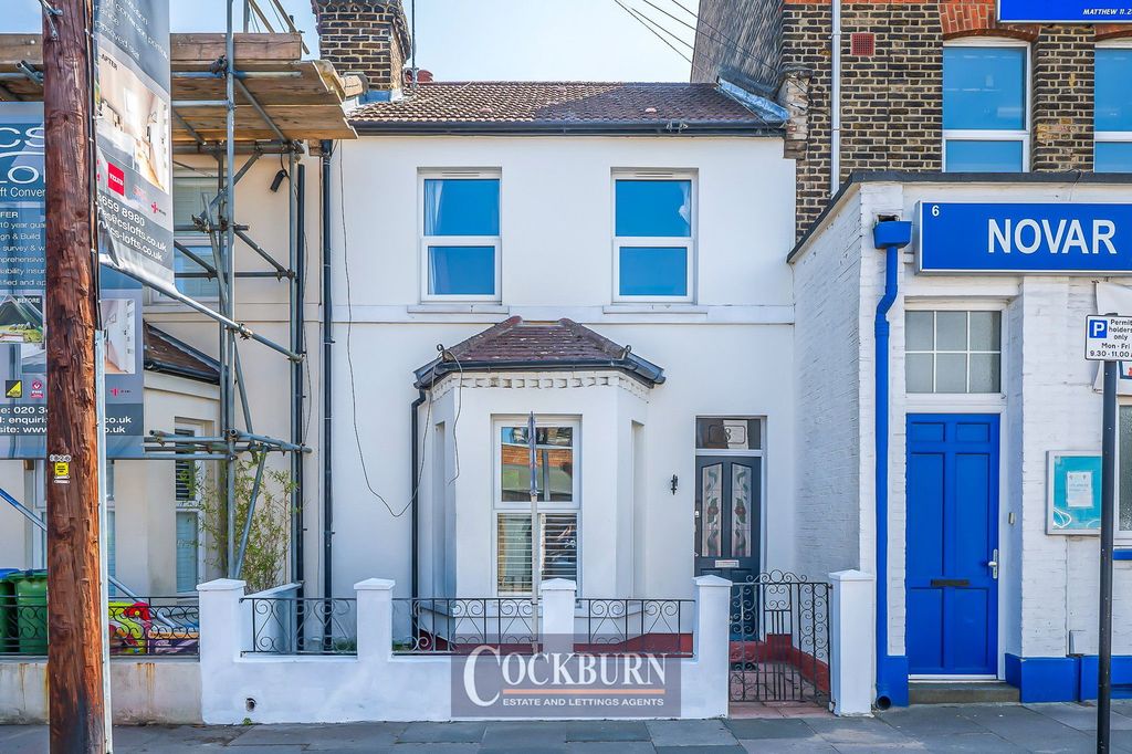 Property photo 1 of 13
