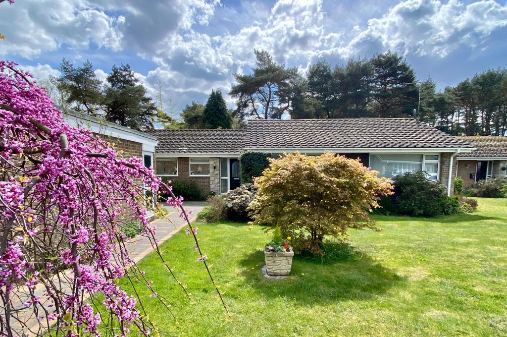 Property photo 1 of 36 3 Bedroom Detached Bungalow