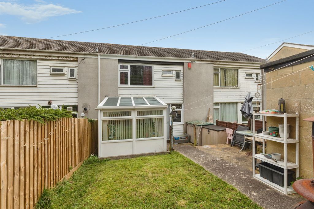 Property photo 2 of 19