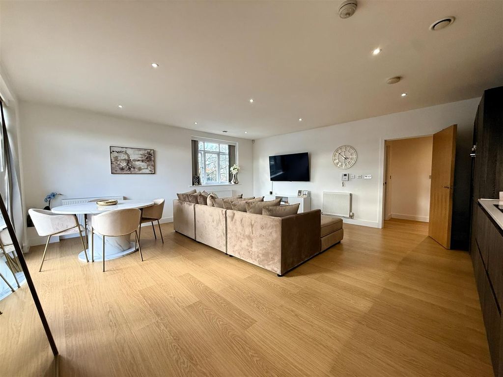 Property photo 3 of 13 Img_7636.Jpg