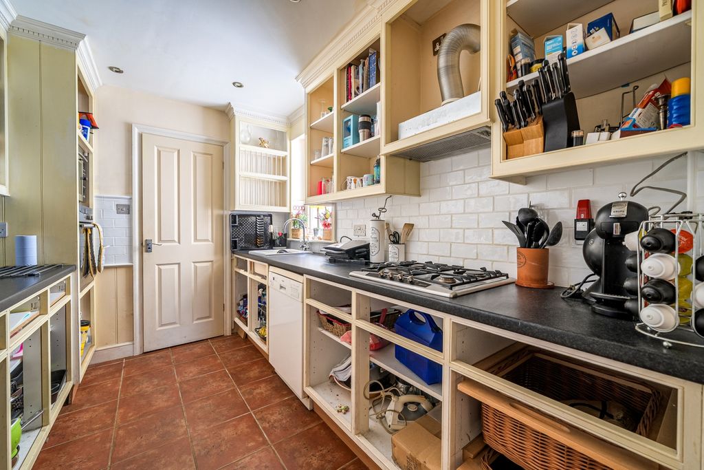 Property photo 2 of 18 1435271-8-69c289A3De2Bc