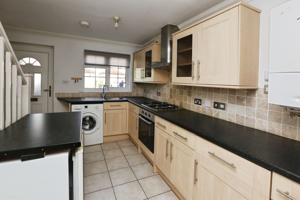 Property photo 3 of 13