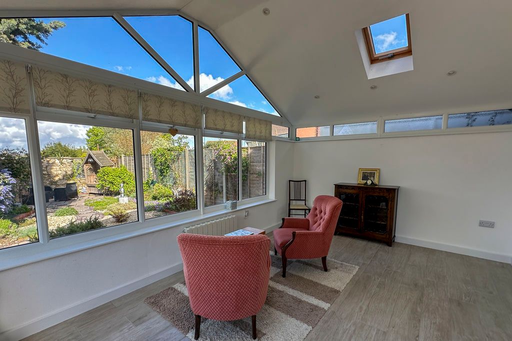 Property photo 3 of 24 Garden Room