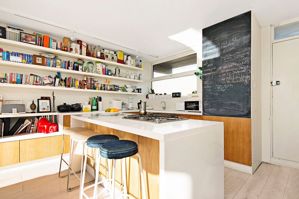 Property photo 2 of 7