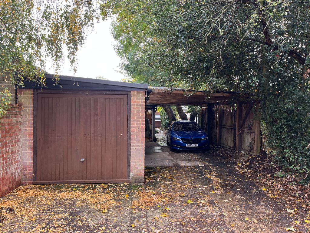 Property photo 1 of 3