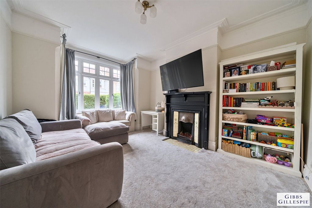 Property photo 2 of 20 Picture No. 14