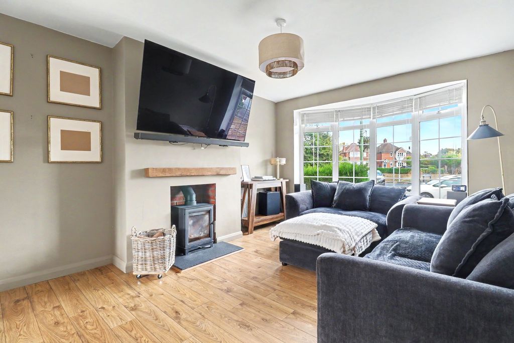 Property photo 2 of 17
