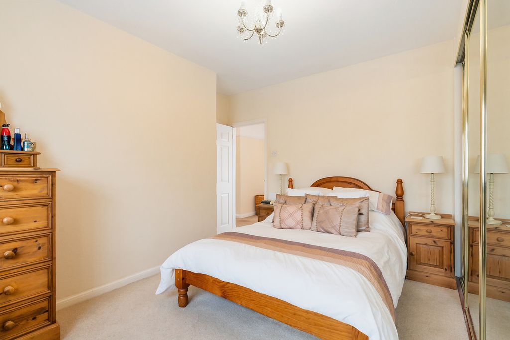 Additional image 28 of 4 bed semi-detached house for saleRaleigh Way, Feltham TW13