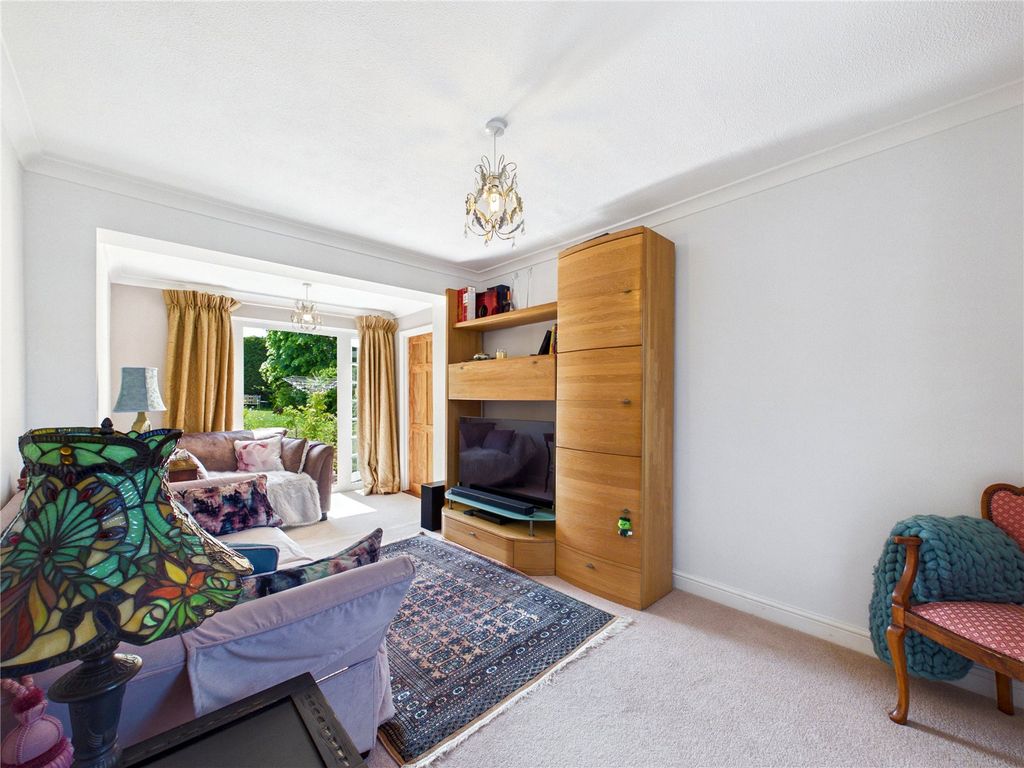Property photo 3 of 29 Picture No. 67