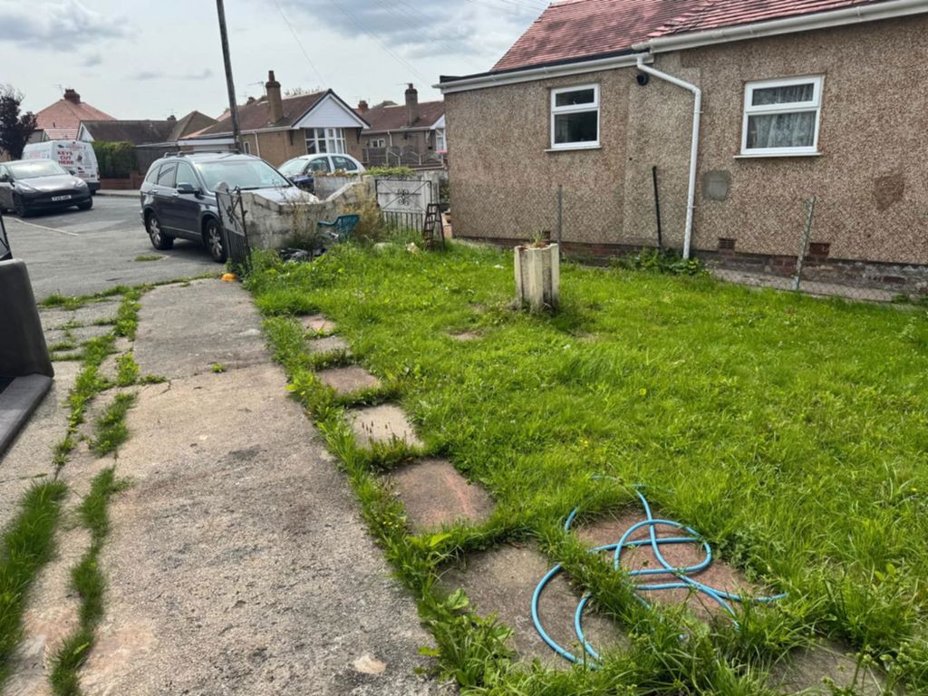 Property photo 2 of 3