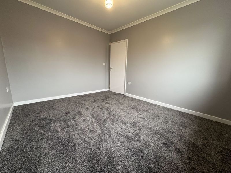 Property photo 3 of 11 Photo 1