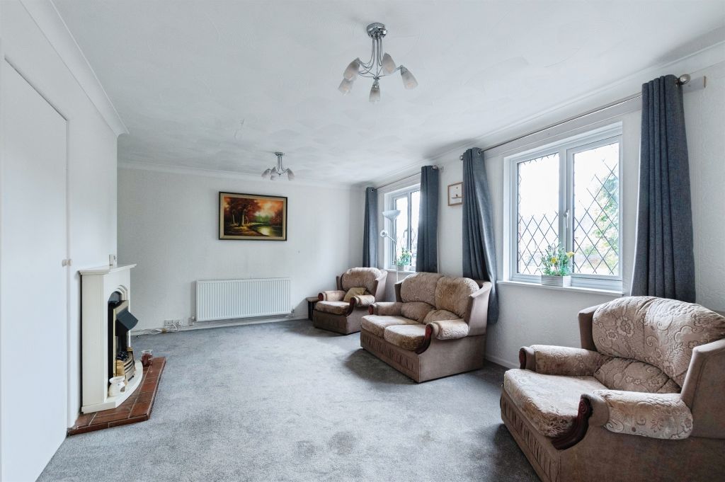 Property photo 2 of 15