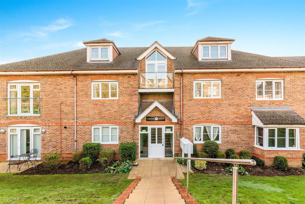 Property photo 1 of 16 Sunny Exterior 2.Jpg