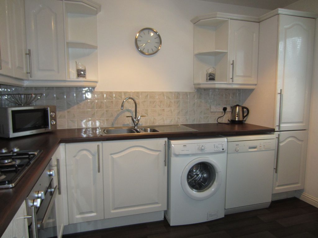 Property photo 3 of 12 Photo 3