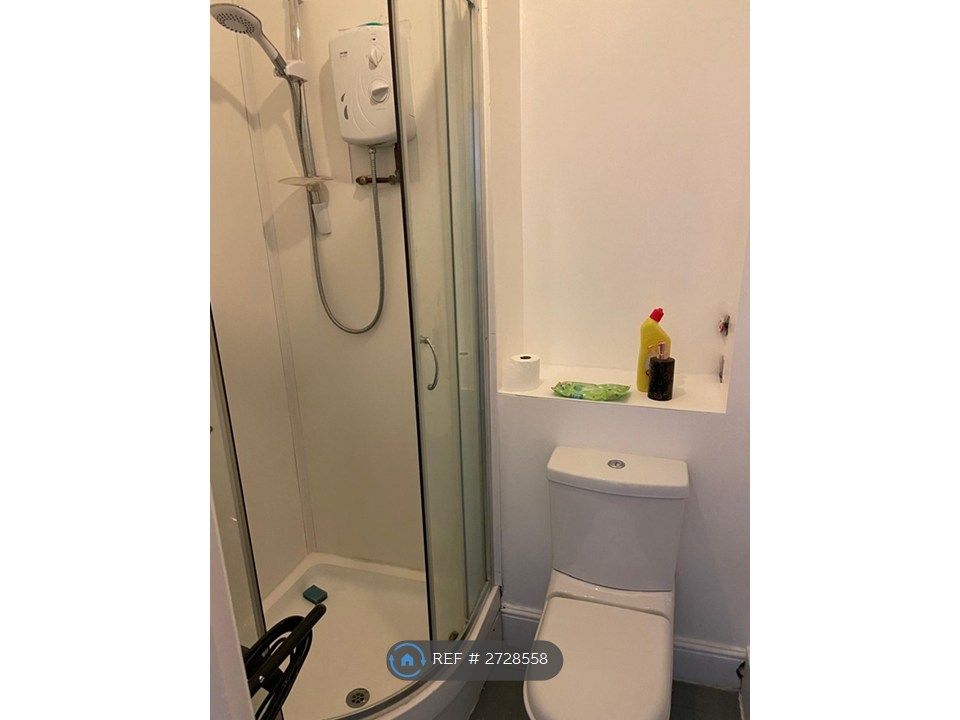 Property photo 3 of 4