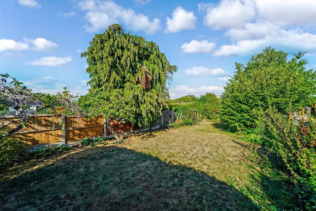 Property photo 2 of 22