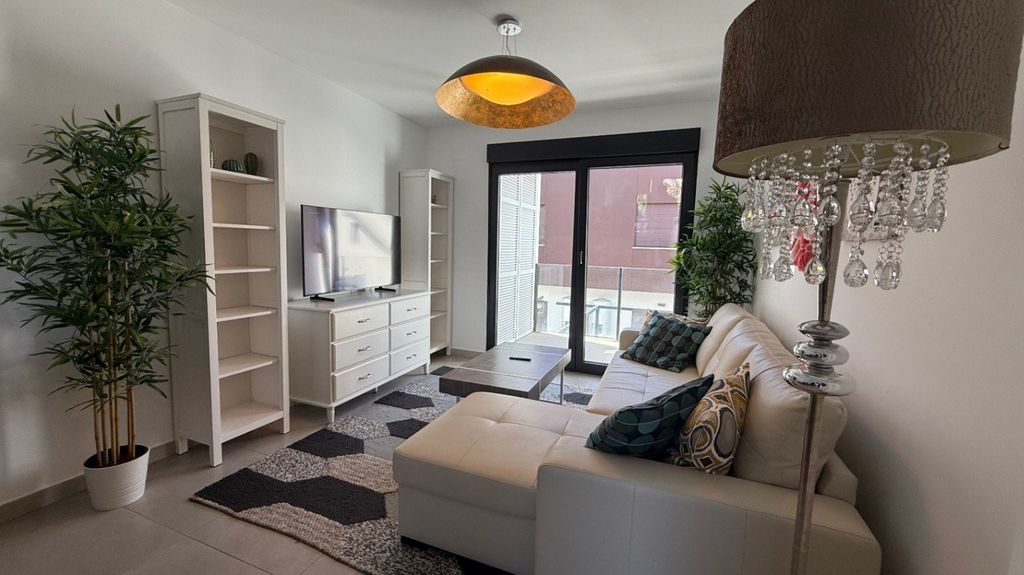 Property photo 3 of 25