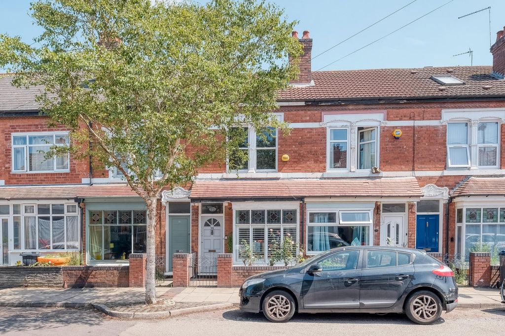 Property photo 1 of 12