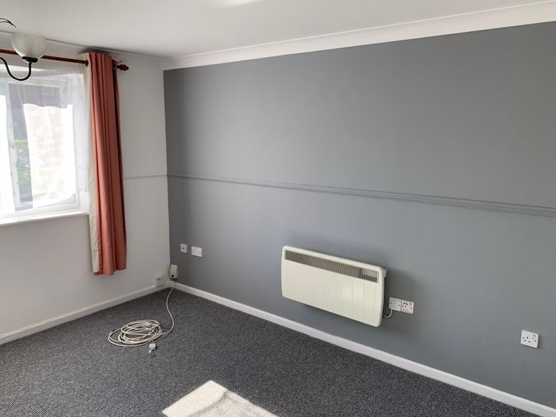 Property photo 3 of 16 Photo 2