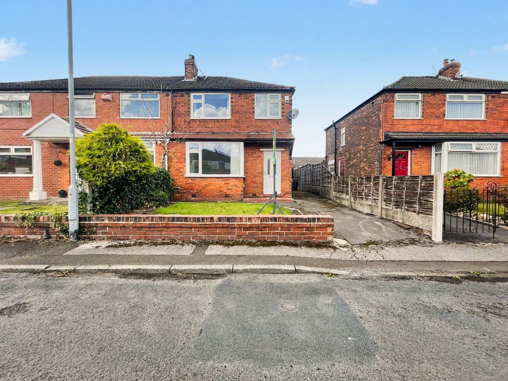 Property photo 1 of 15