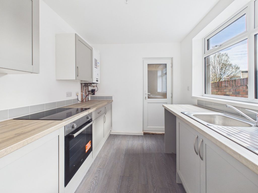 Property photo 3 of 7 4692147