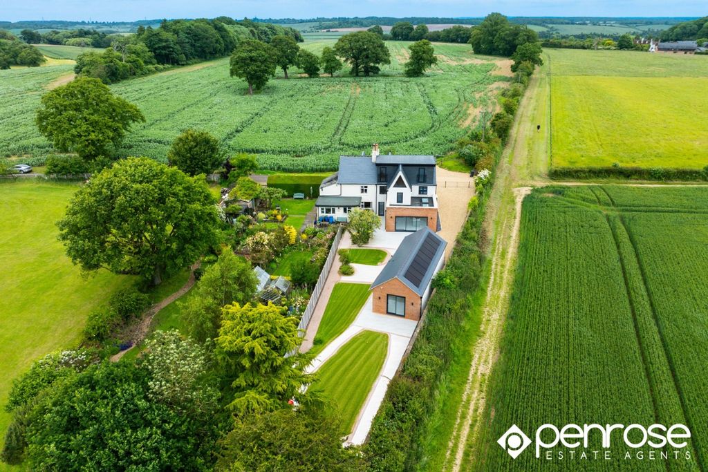 Property photo 1 of 37 3370191