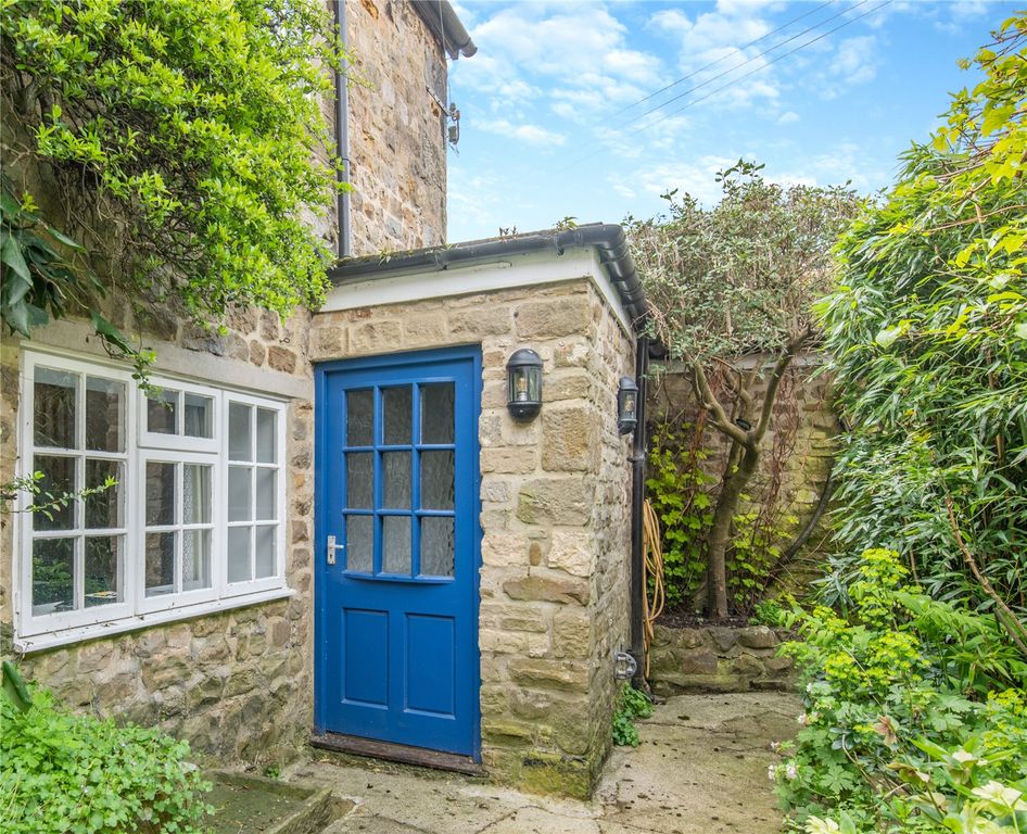 Property photo 1 of 11 The Nook