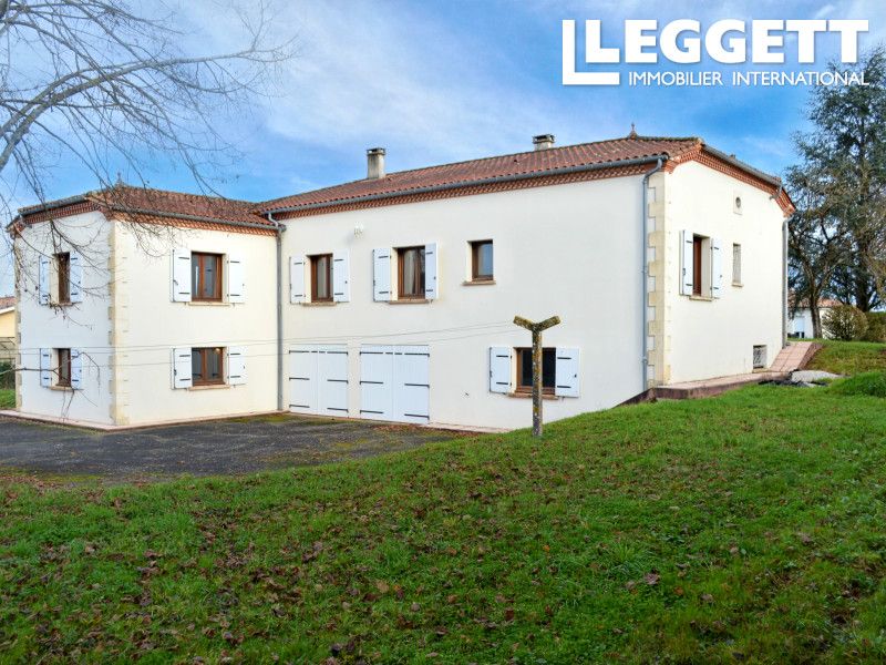 Property photo 2 of 10