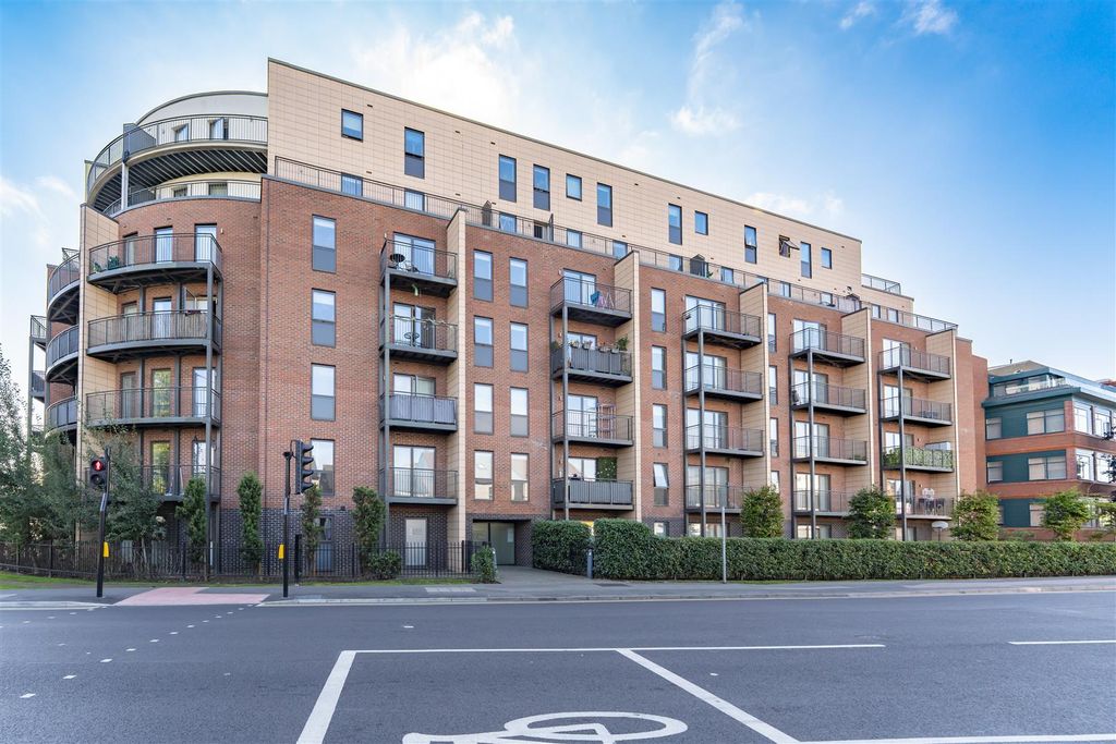 Property photo 1 of 11 Externals3.Jpg