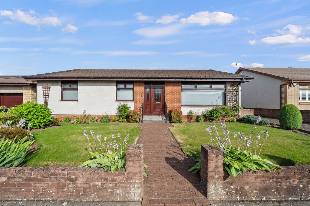 Property photo 1 of 39