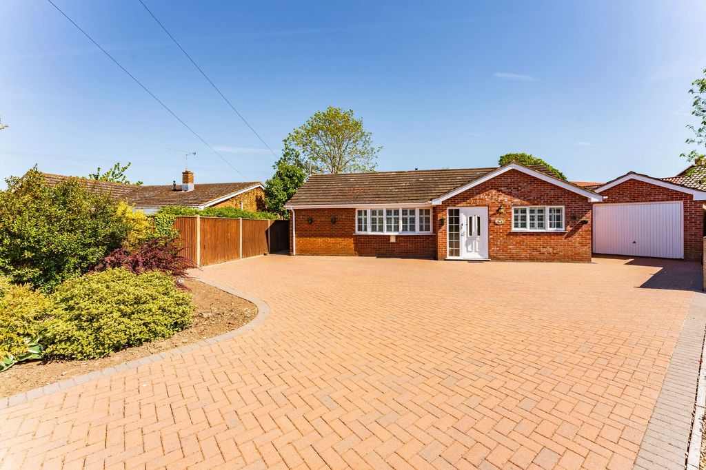 Property photo 1 of 30