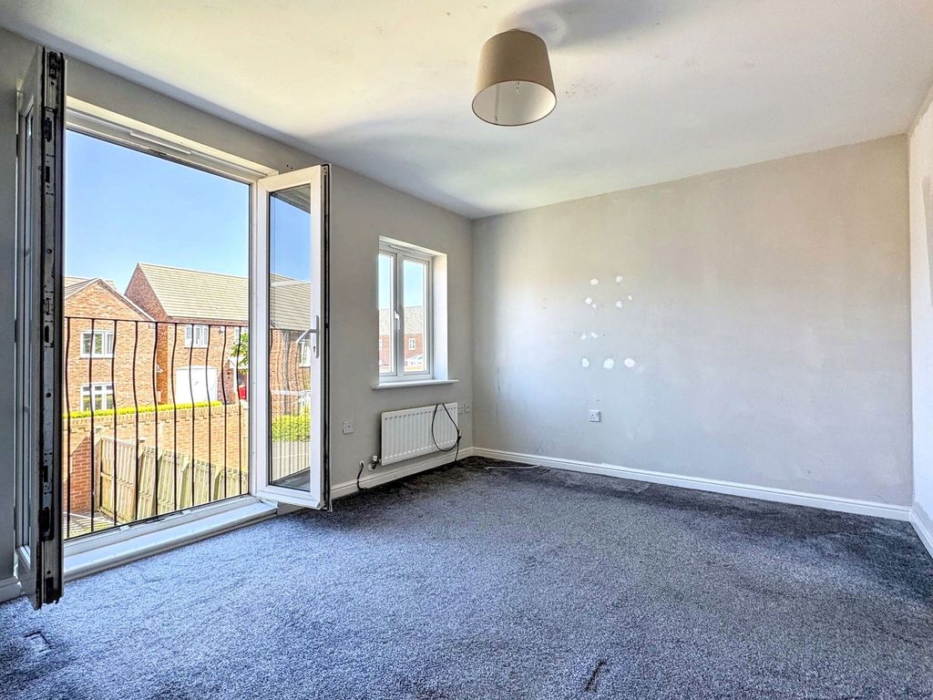 Property photo 3 of 22