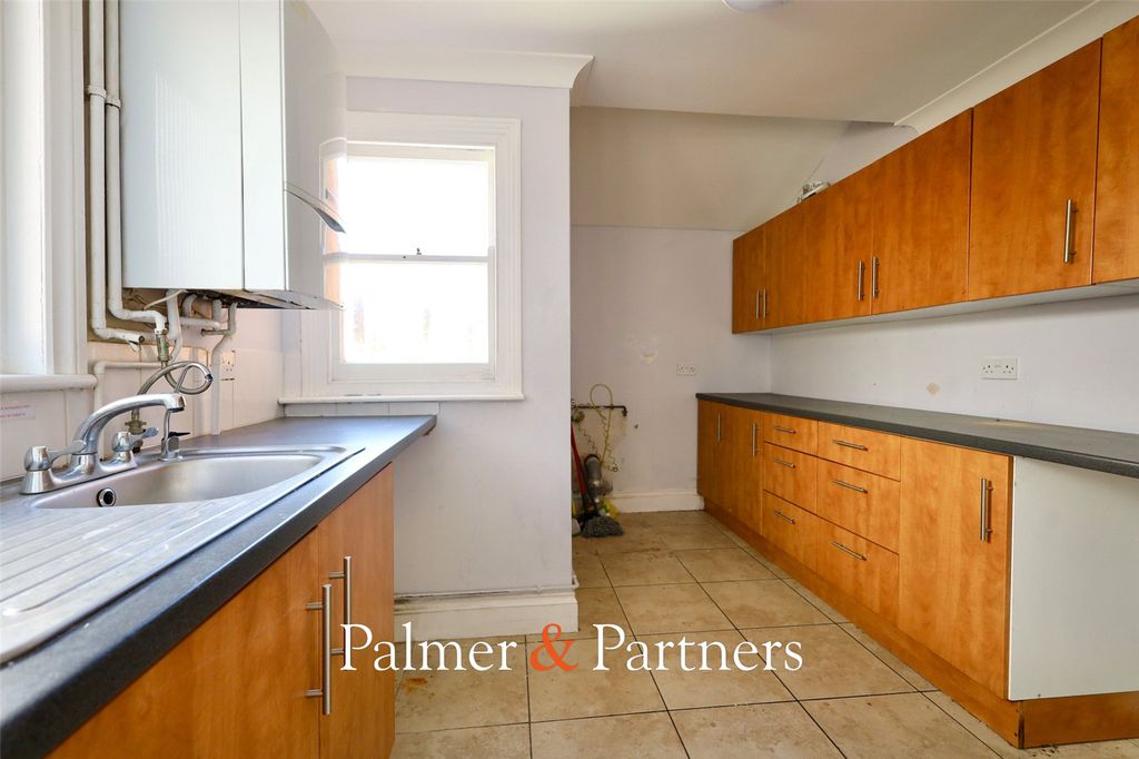 Property photo 3 of 12 Picture No. 07