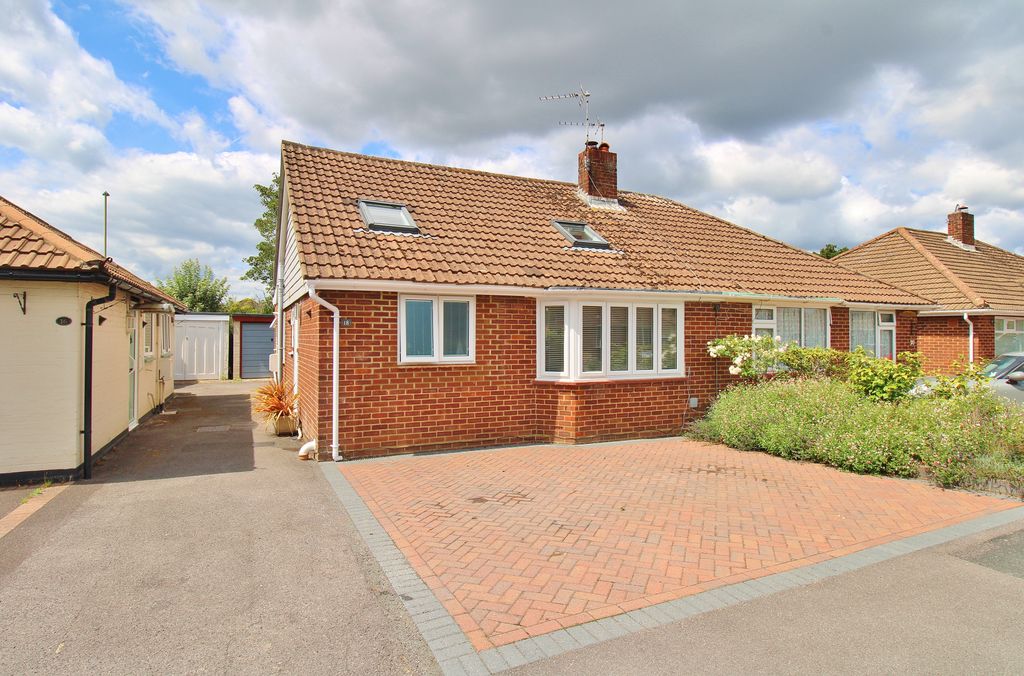Property photo 1 of 31