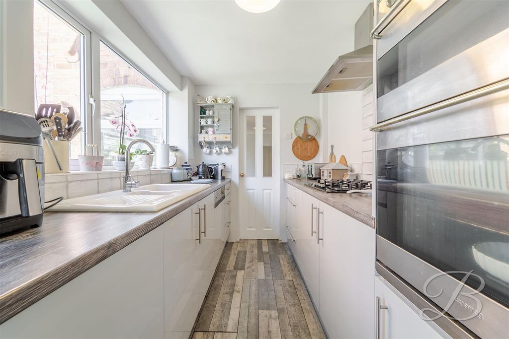 Property photo 2 of 40 Ccltd-15.Jpg