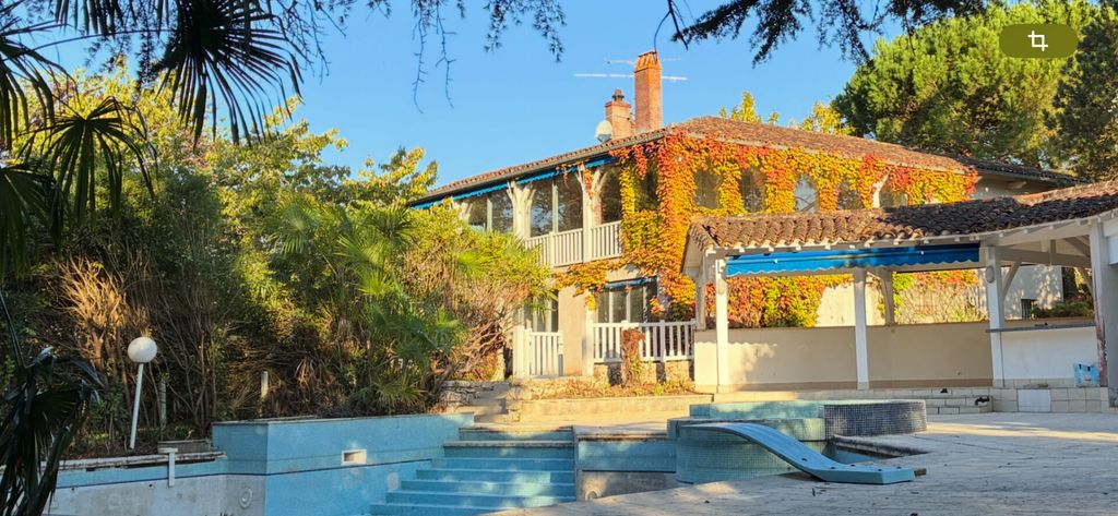 Property photo 1 of 22