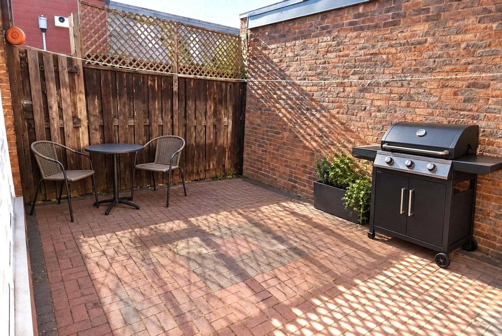 Property photo 2 of 6 Picture No. 01