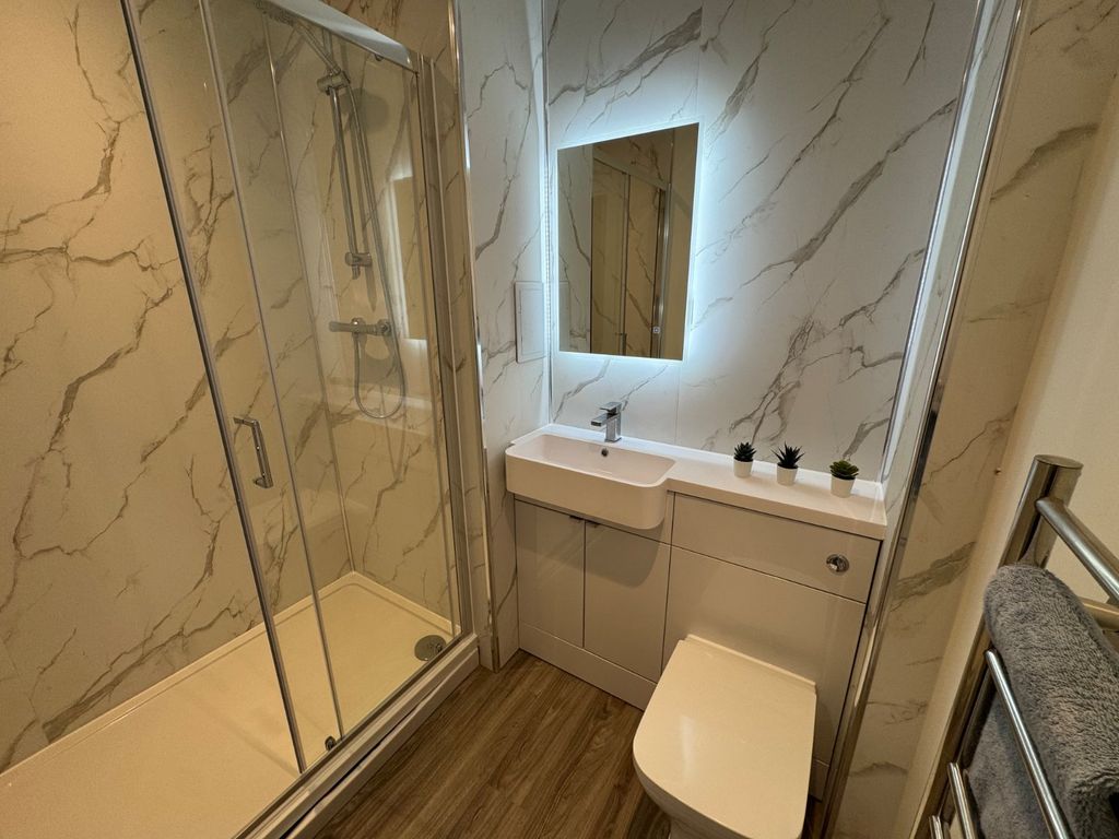 Property photo 3 of 5 Picture No. 05