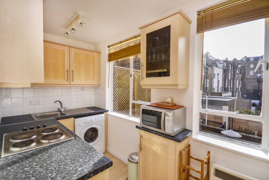 Property photo 2 of 4