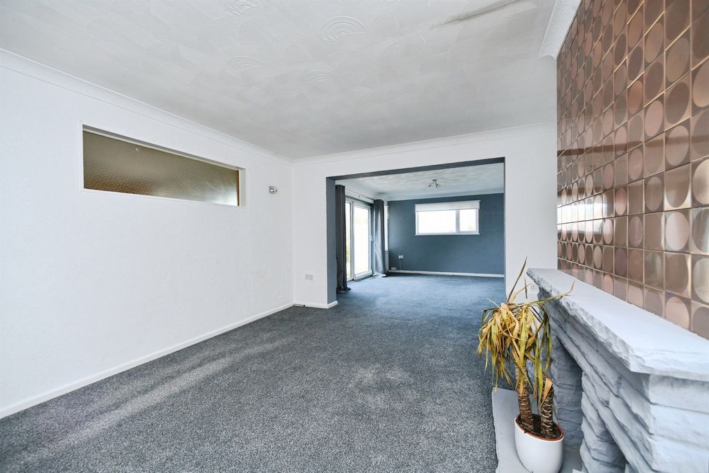 Additional image 4 of 3 bed detached bungalow for saleSeaview Road, Peacehaven BN10