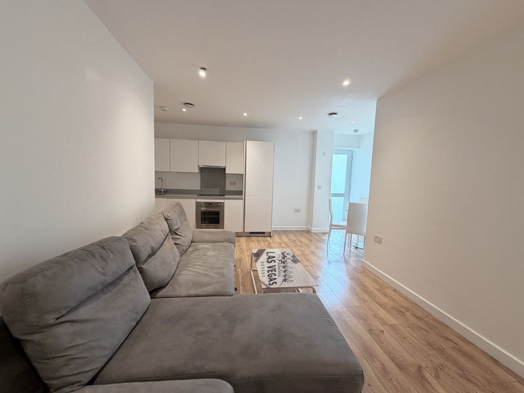 Property photo 2 of 12 Gallery