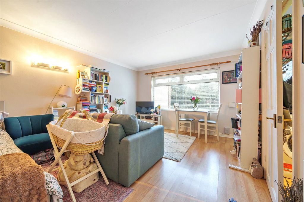 Property photo 2 of 20 Picture No. 05