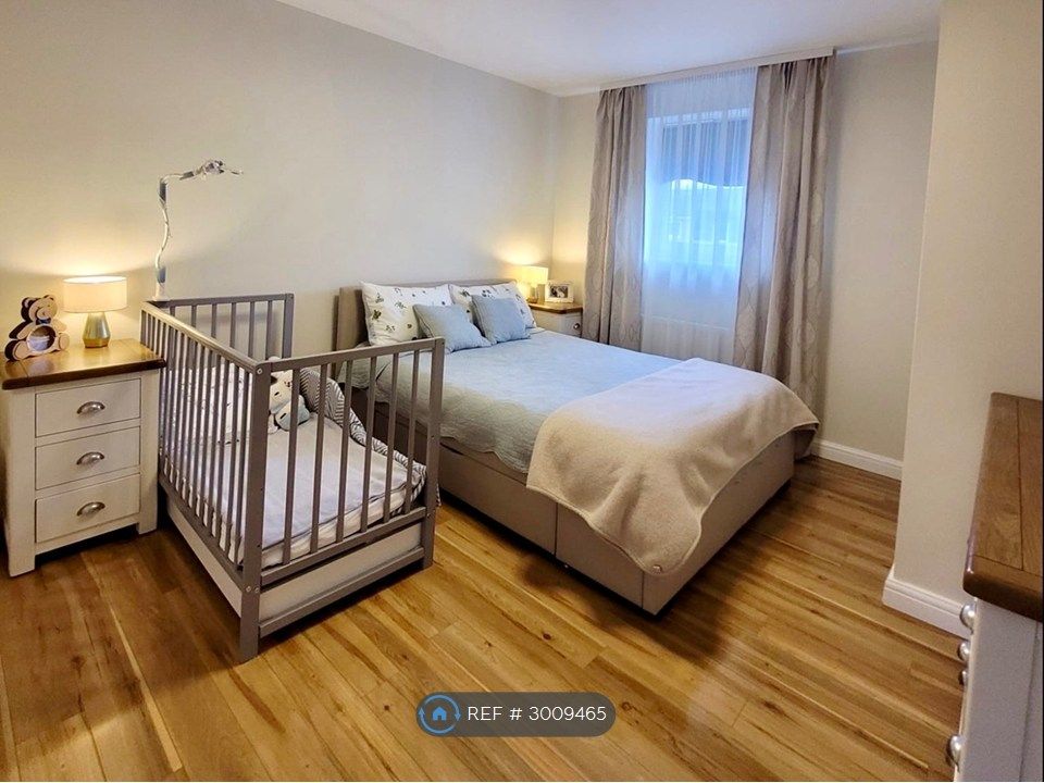 Property photo 2 of 3