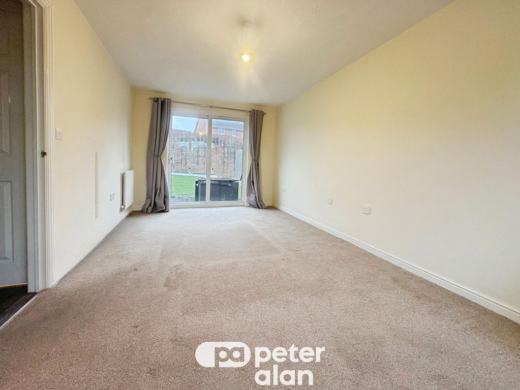 Property photo 3 of 12 Image